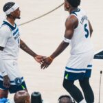 Chris Finch cauteloso sobre Jaden McDaniels como atacante