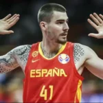 Dimitris Giannakopoulos promete novo contrato a Juancho Hernangomez com o Panathinaikos